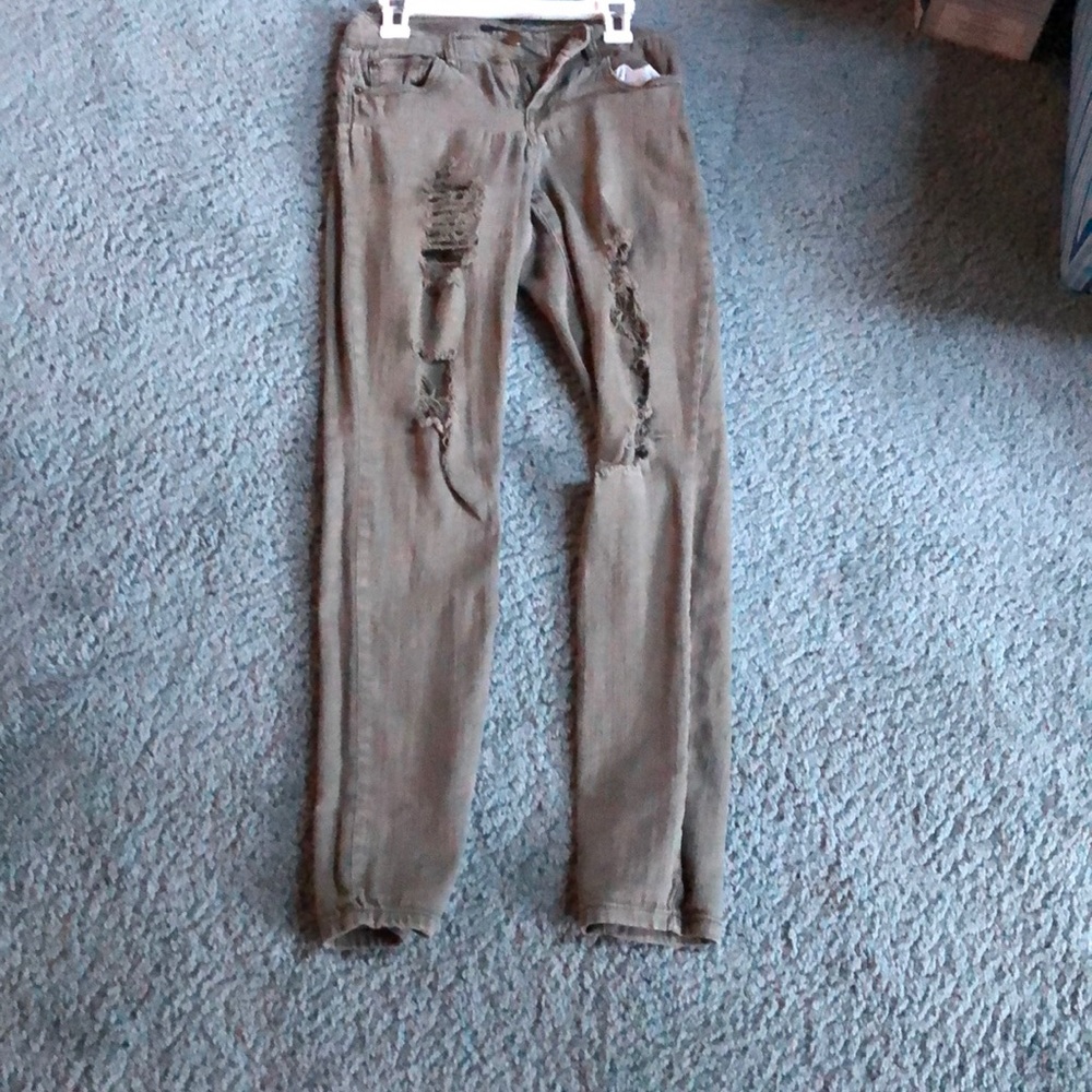 Forever 21 ripped jeans